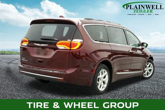 used 2017 Chrysler Pacifica car, priced at $13,995