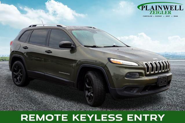 used 2015 Jeep Cherokee car, priced at $10,995