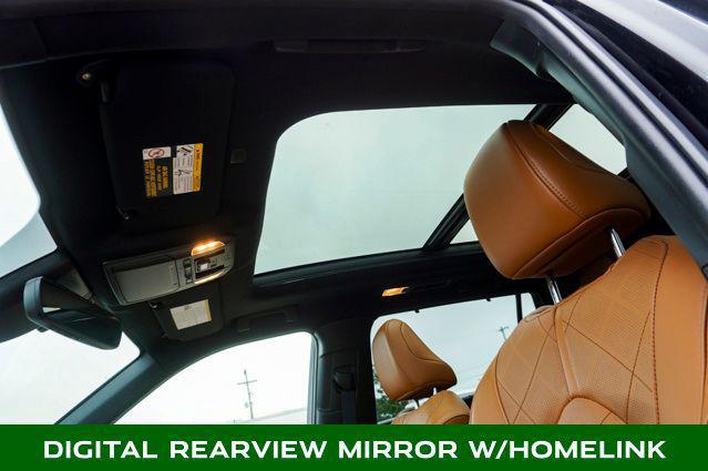 used 2022 Toyota Highlander car, priced at $41,995