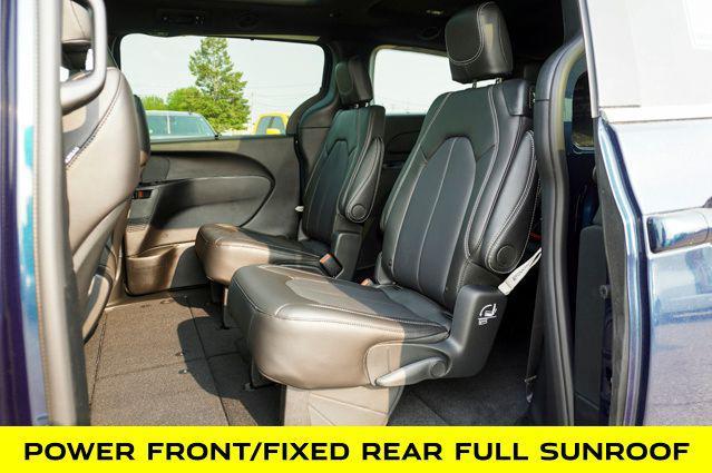 new 2025 Chrysler Pacifica car, priced at $47,507