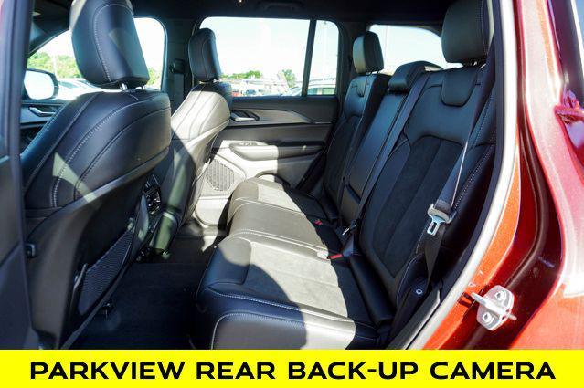 new 2025 Jeep Grand Cherokee car, priced at $43,834