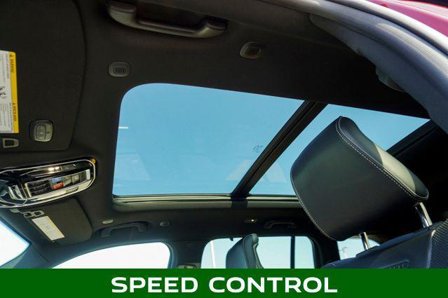 used 2022 Jeep Grand Cherokee car, priced at $35,995