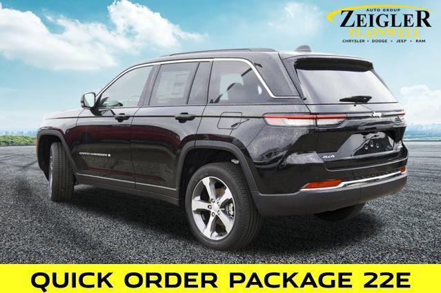new 2025 Jeep Grand Cherokee car, priced at $49,000