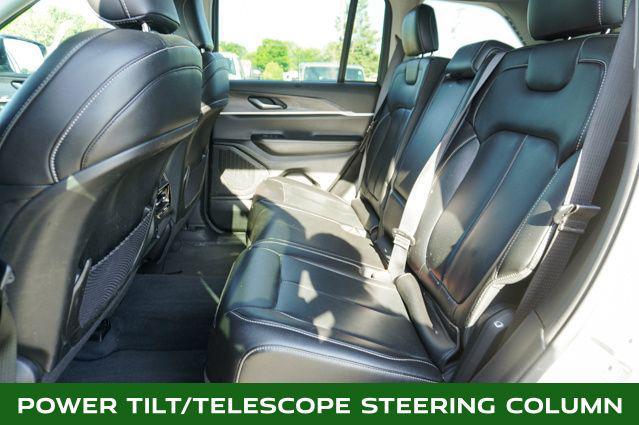 used 2023 Jeep Grand Cherokee car, priced at $28,995