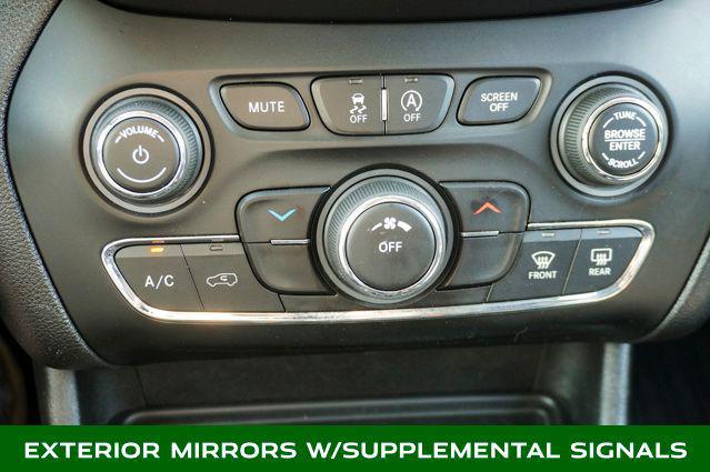 used 2020 Jeep Cherokee car, priced at $16,995