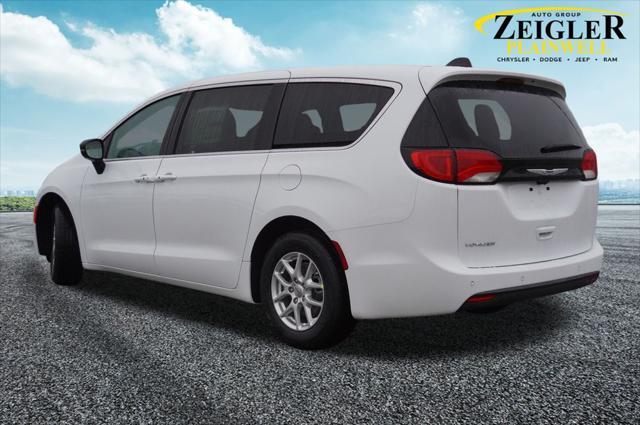 new 2025 Chrysler Voyager car
