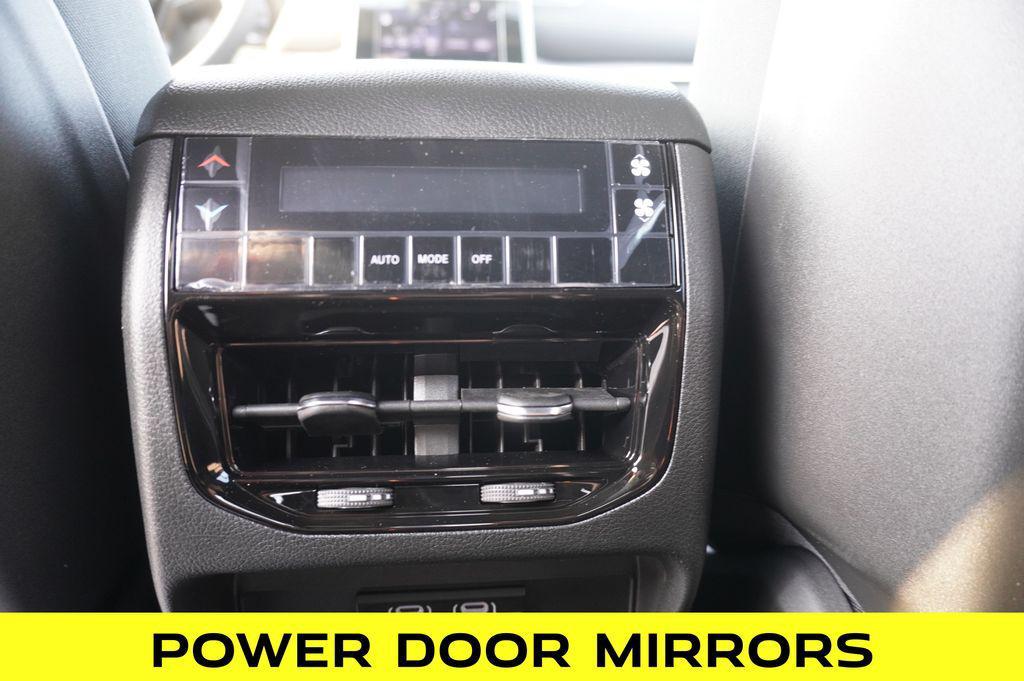 new 2025 Jeep Grand Cherokee L car, priced at $40,437