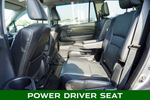 used 2021 Honda Pilot car, priced at $30,995