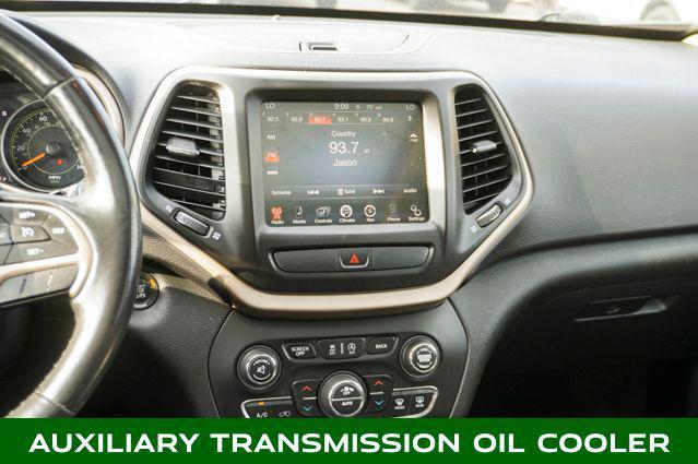 used 2015 Jeep Cherokee car, priced at $10,995
