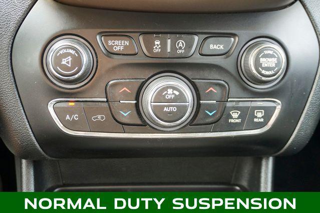 used 2015 Jeep Cherokee car, priced at $10,995