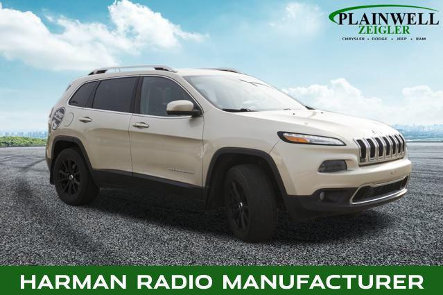 used 2015 Jeep Cherokee car, priced at $10,995