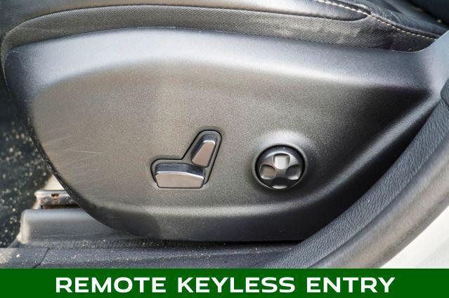 used 2015 Jeep Cherokee car, priced at $10,995