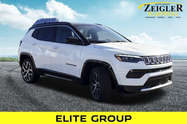 new 2024 Jeep Compass car, priced at $39,015