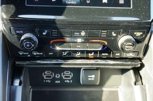 new 2025 Jeep Grand Cherokee car, priced at $42,995