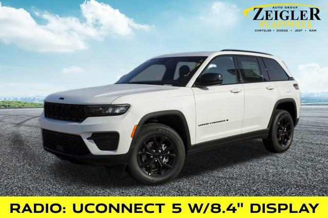 new 2025 Jeep Grand Cherokee car, priced at $42,995