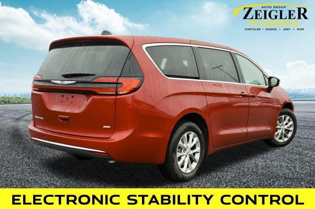 new 2025 Chrysler Pacifica car, priced at $48,915