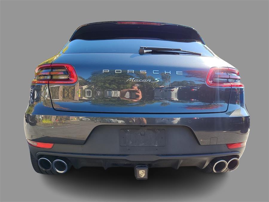 used 2018 Porsche Macan car, priced at $17,490