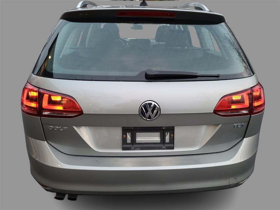 used 2015 Volkswagen Golf SportWagen car, priced at $10,990