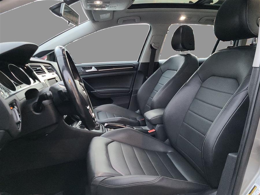 used 2015 Volkswagen Golf SportWagen car, priced at $10,990