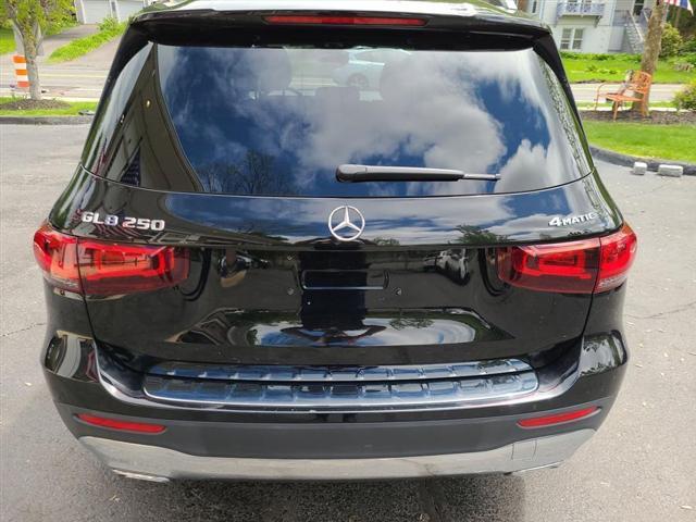used 2020 Mercedes-Benz GLB 250 car, priced at $24,590