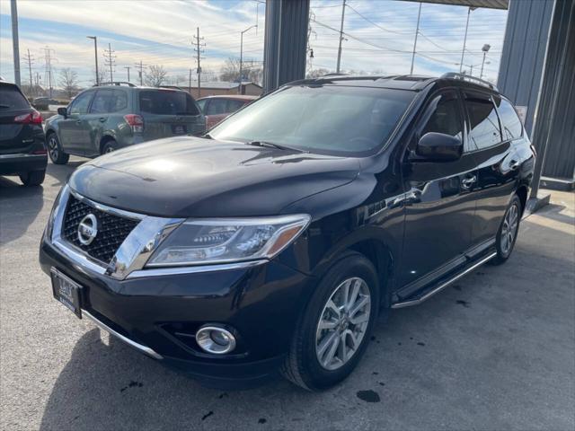 used 2016 Nissan Pathfinder car, priced at $11,499