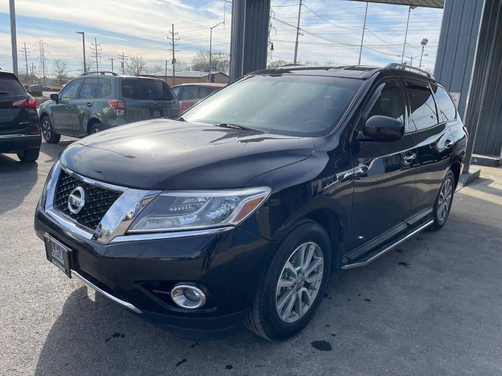 used 2016 Nissan Pathfinder car, priced at $9,999