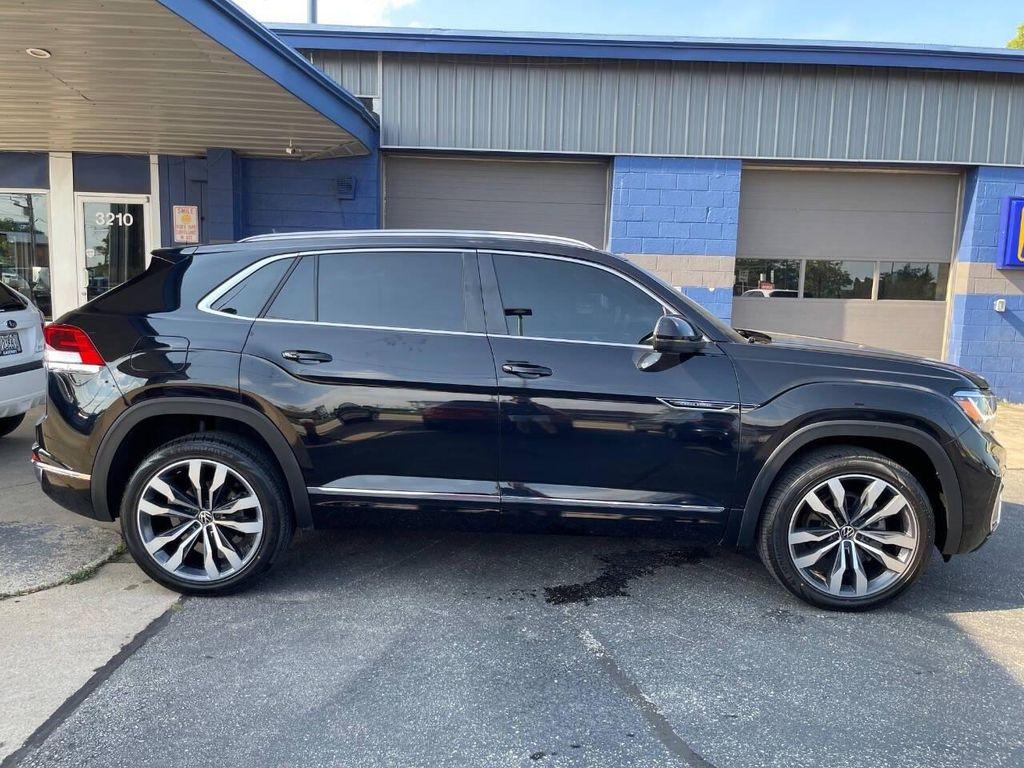 used 2021 Volkswagen Atlas Cross Sport car, priced at $24,999