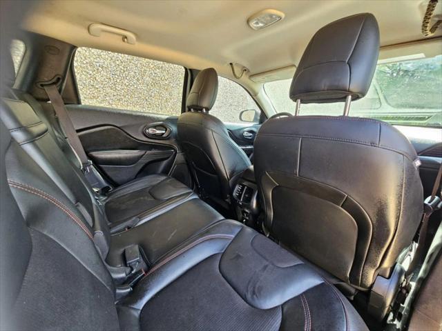 used 2015 Jeep Cherokee car, priced at $9,490