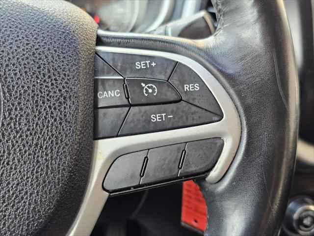 used 2015 Jeep Cherokee car, priced at $9,490