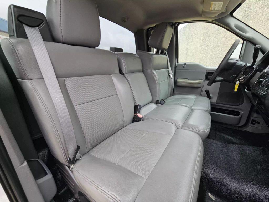 used 2006 Ford F-150 car, priced at $9,500