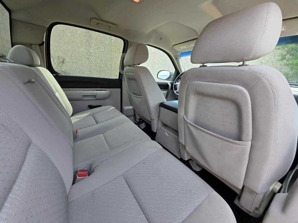 used 2011 Chevrolet Silverado 1500 car, priced at $10,990