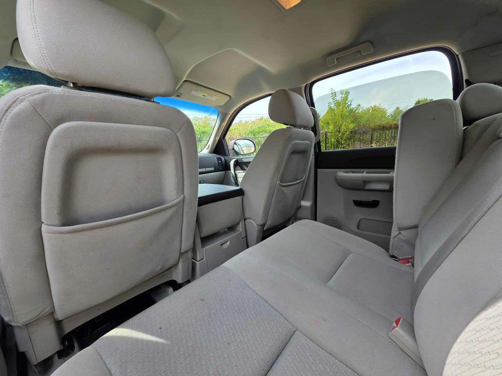 used 2011 Chevrolet Silverado 1500 car, priced at $10,990