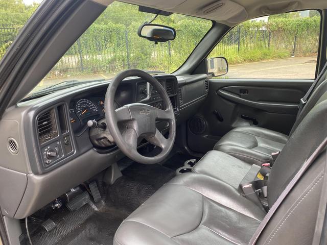 used 2005 Chevrolet Silverado 1500 car, priced at $10,990