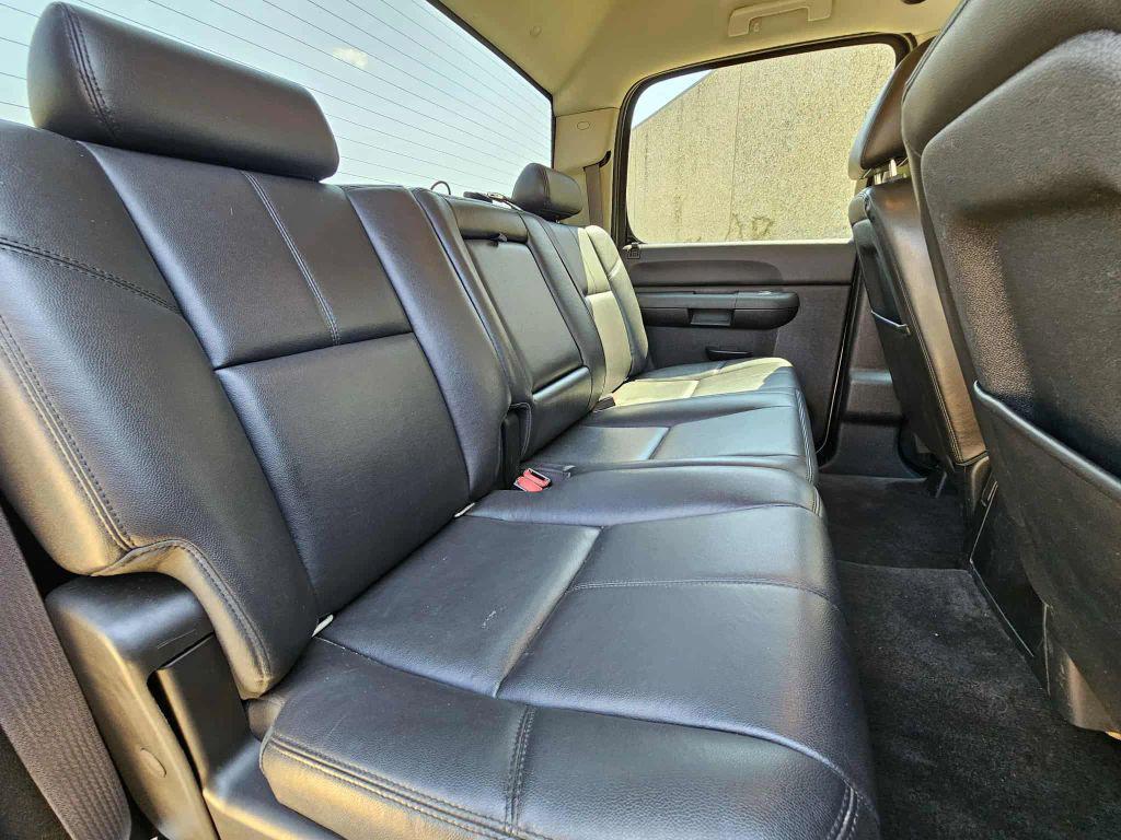 used 2013 Chevrolet Silverado 1500 car, priced at $11,990