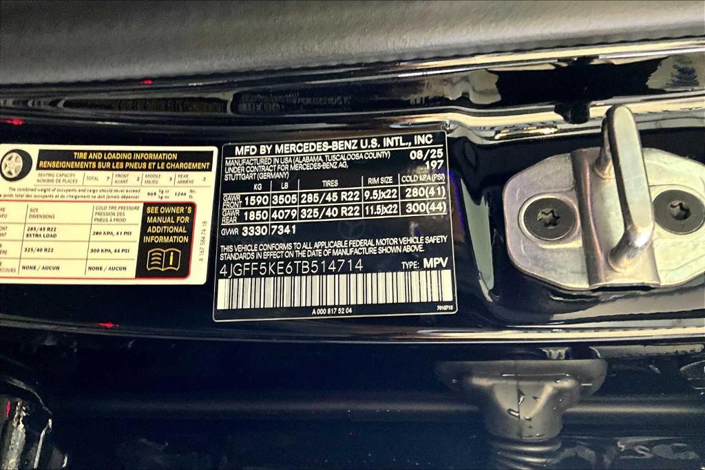 new 2026 Mercedes-Benz GLS 450 car, priced at $100,185