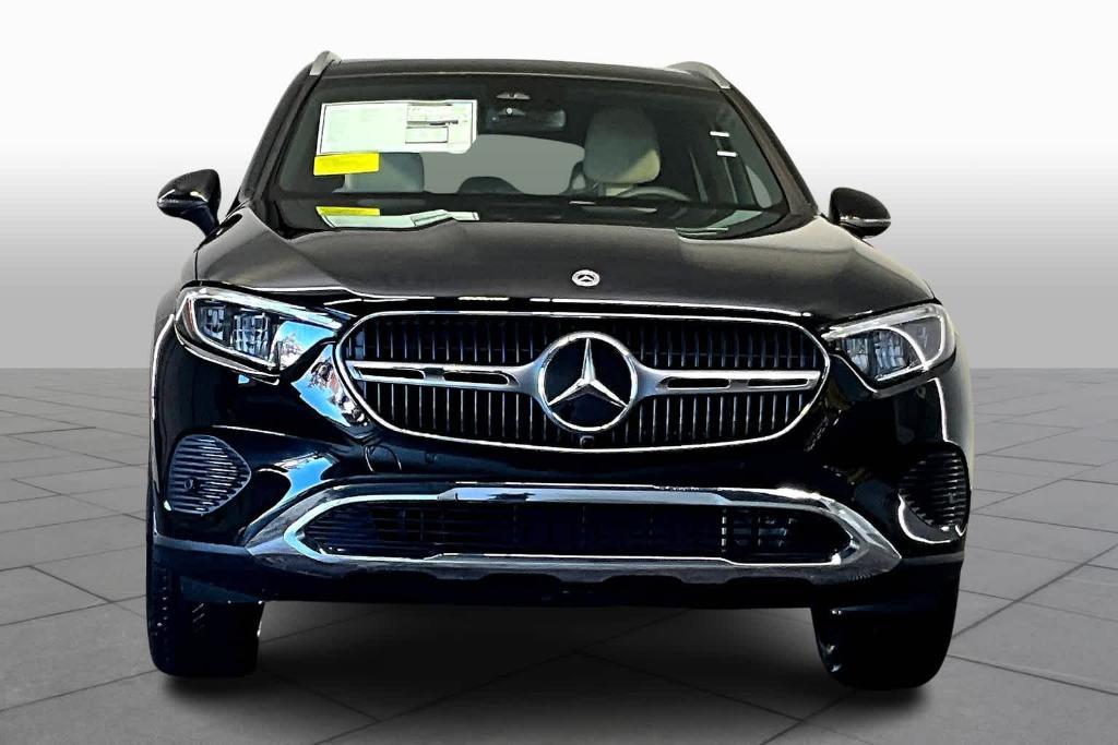 new 2024 Mercedes-Benz GLC 300 car, priced at $53,050