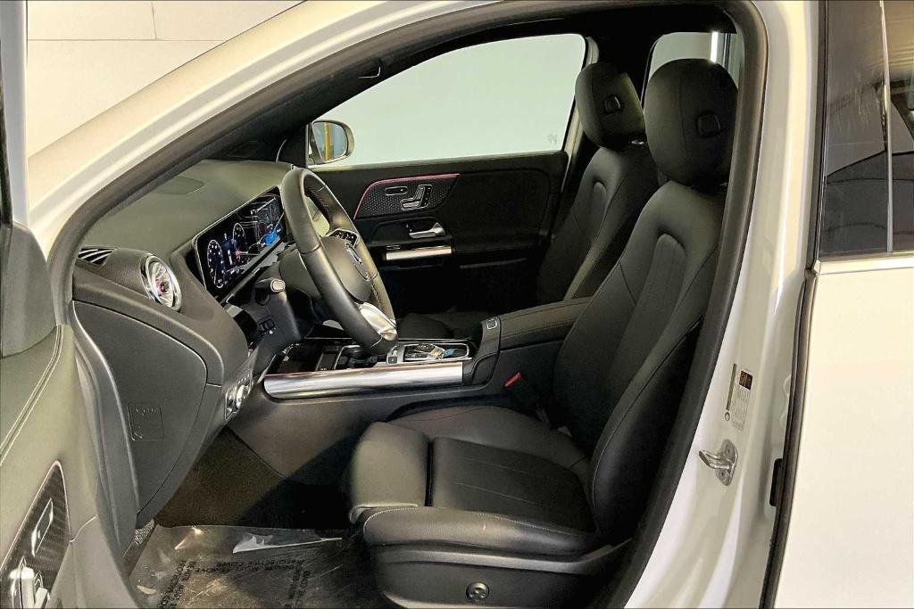used 2025 Mercedes-Benz GLA 250 car, priced at $37,199