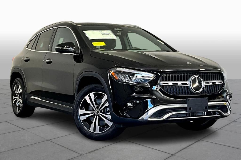 new 2024 Mercedes-Benz GLA 250 car, priced at $48,835