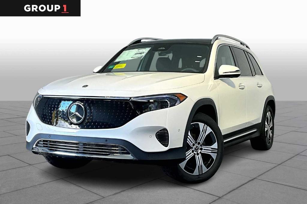 new 2024 Mercedes-Benz EQB 300 car, priced at $64,210