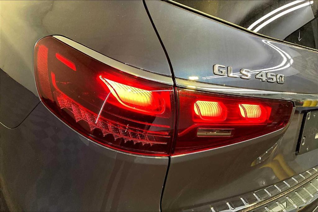 new 2026 Mercedes-Benz GLS 450 car, priced at $98,185