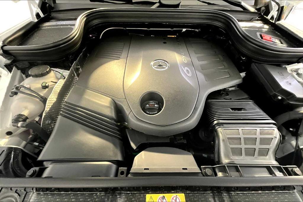 new 2025 Mercedes-Benz GLS 450 car, priced at $97,430