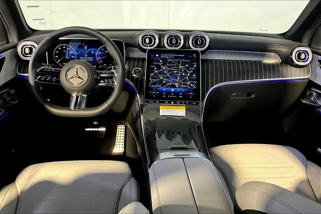 new 2025 Mercedes-Benz GLC 300 car, priced at $61,795