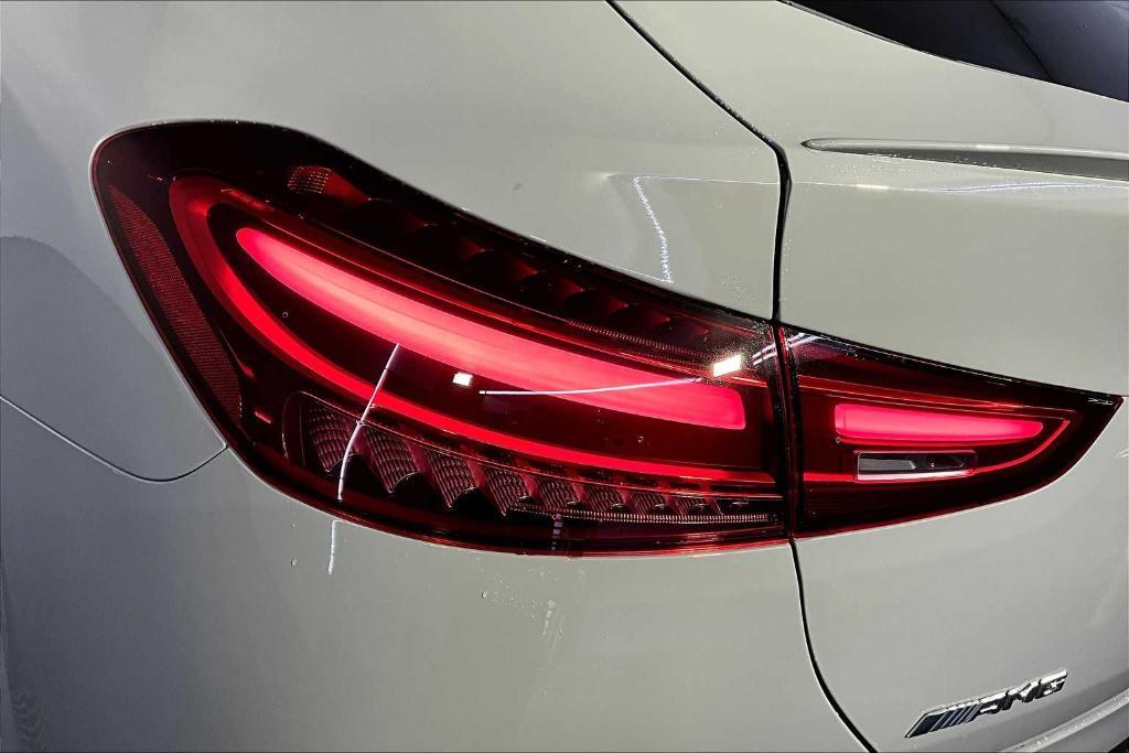 new 2025 Mercedes-Benz AMG GLE 63 car, priced at $152,295