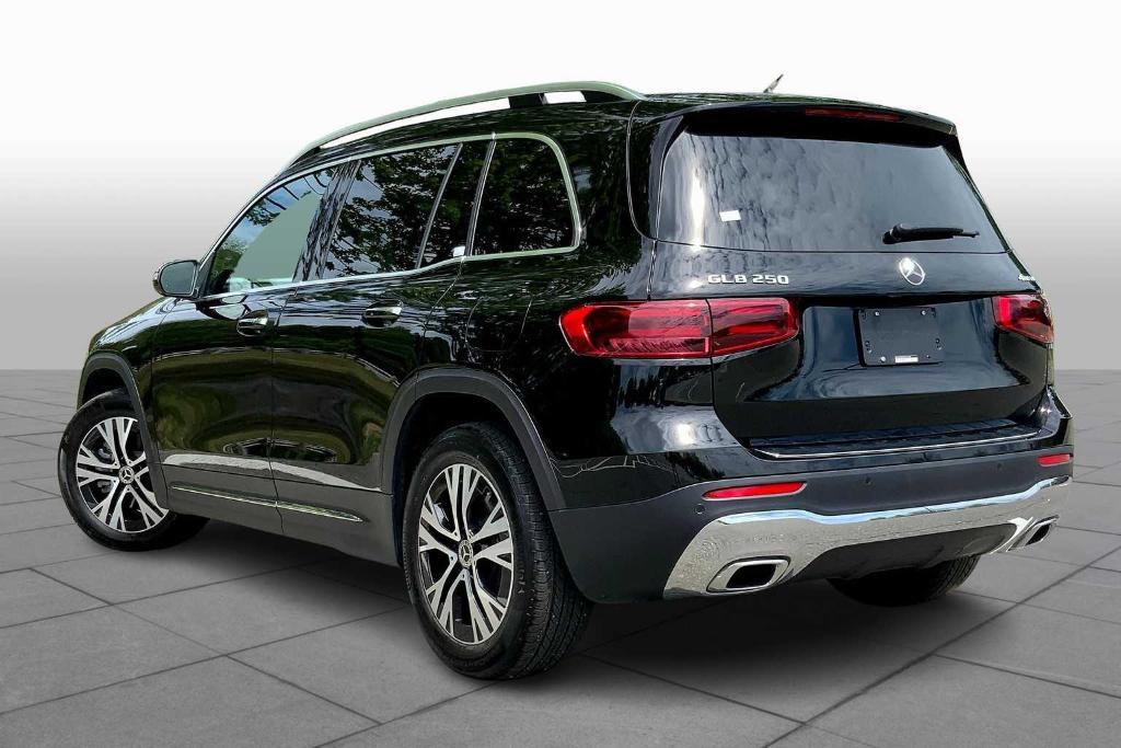 used 2024 Mercedes-Benz GLB 250 car, priced at $37,462
