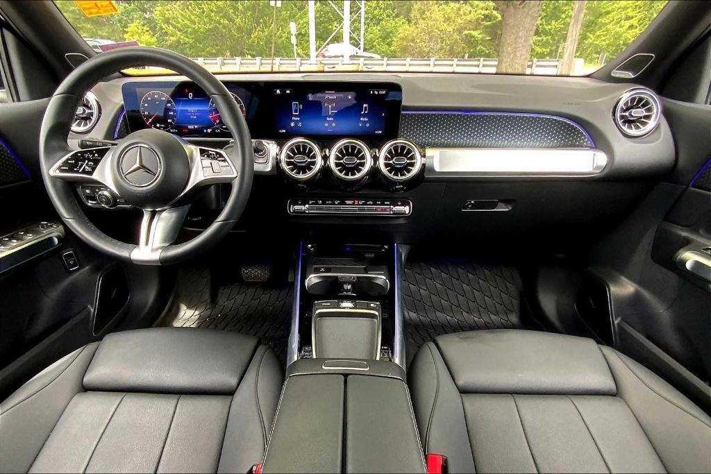 used 2024 Mercedes-Benz GLB 250 car, priced at $37,462