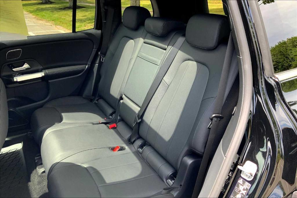 used 2024 Mercedes-Benz GLB 250 car, priced at $37,462