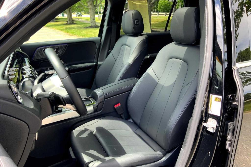 used 2024 Mercedes-Benz GLB 250 car, priced at $37,462