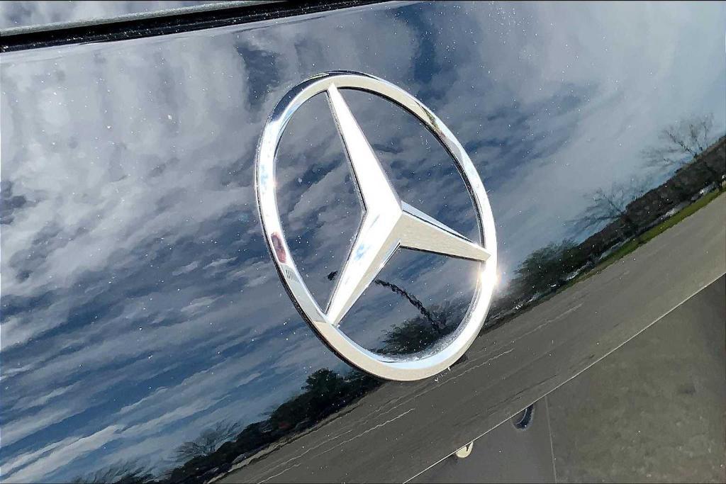 used 2024 Mercedes-Benz GLB 250 car, priced at $37,462