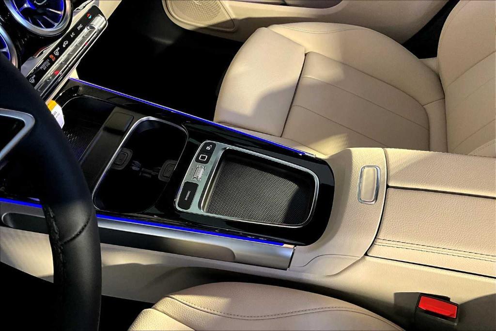 new 2026 Mercedes-Benz GLB 250 car, priced at $51,905