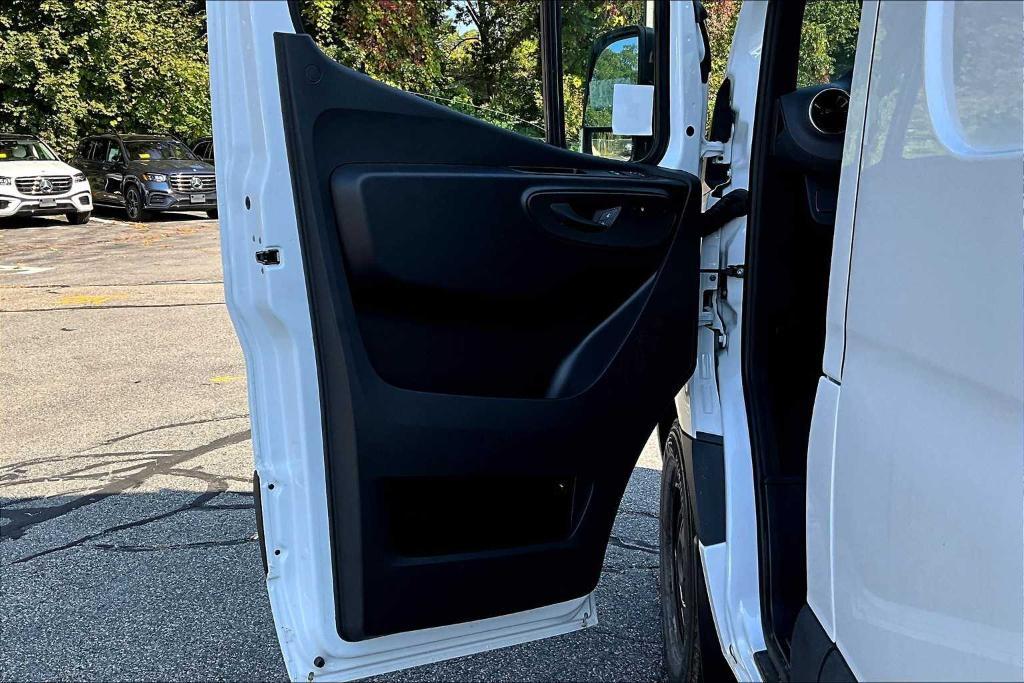 new 2025 Mercedes-Benz Sprinter 2500 car, priced at $58,873